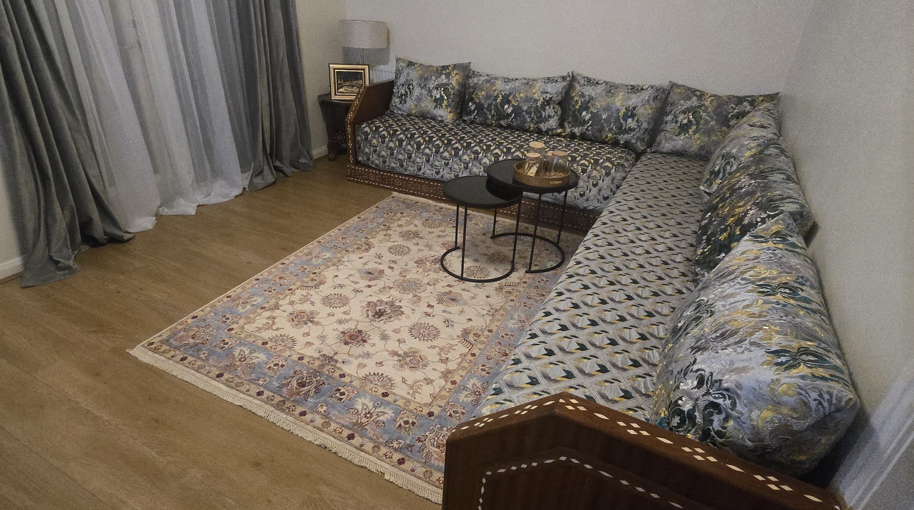 Modern Geometric Designs